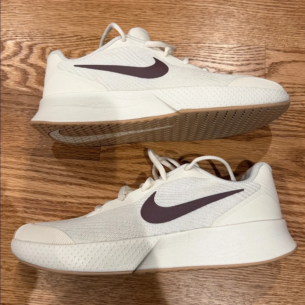 Nike Vapor Lite 3 Tennis - Pale Ivory - Women’s - 8.5 - Picture 5 of 6